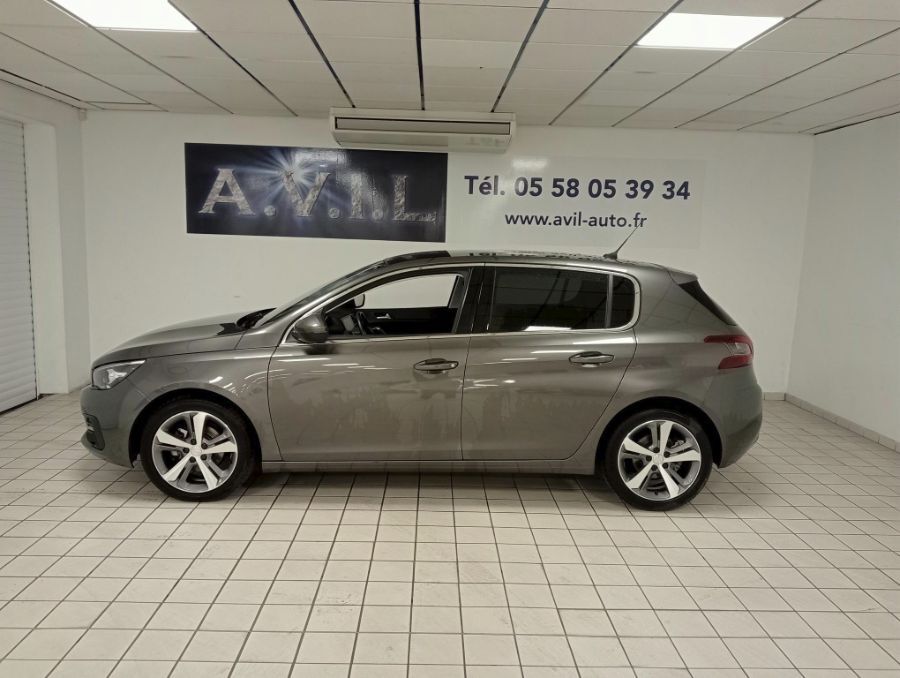 PEUGEOT 308 - 308 1.2 PureTech 130ch S&S EAT8 Allure (02/2018 - /) 5p 130ch